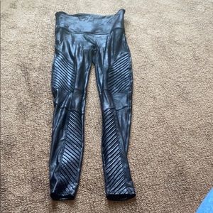 Spanx moto legging size large